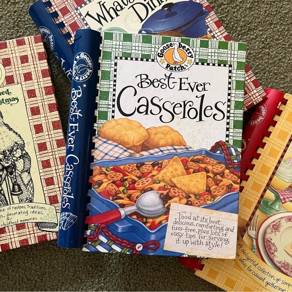 Gooseberry Patch Cookbooks Set of 4 - Picture 4 of 6
